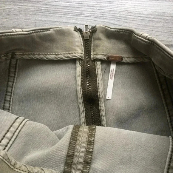 Free‎ People olive green skirt size 4 - Picture 2 of 6